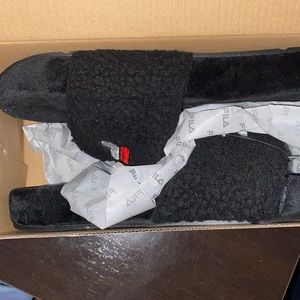 Brand new size 8 filas slides